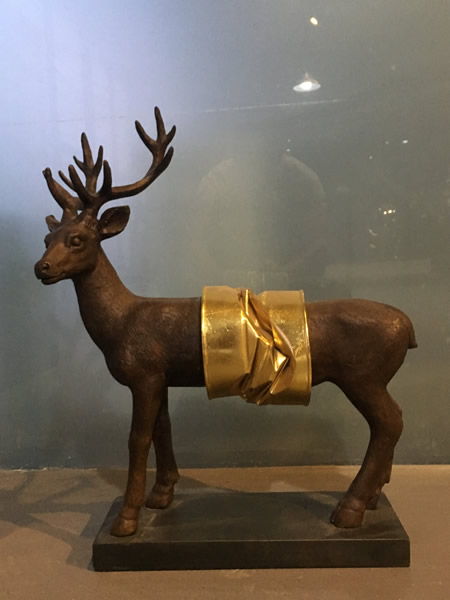 任宏偉 任宏偉 源動力-鹿 40x14x49cm 銅貼金 版數(shù)8 2017年