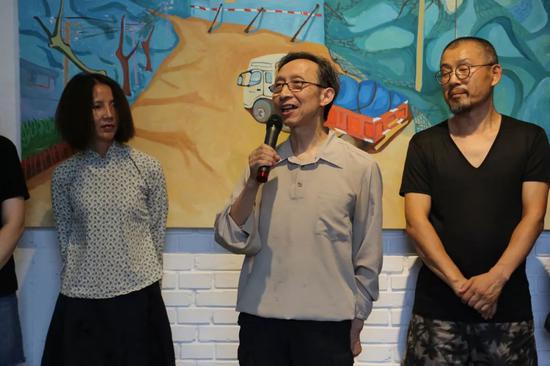 ˇ�g�Һ��������o